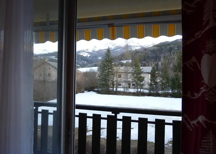 Apartment Avec Balcon A Barcelonnette, 4 Couchages - Fr-1-804-33 *